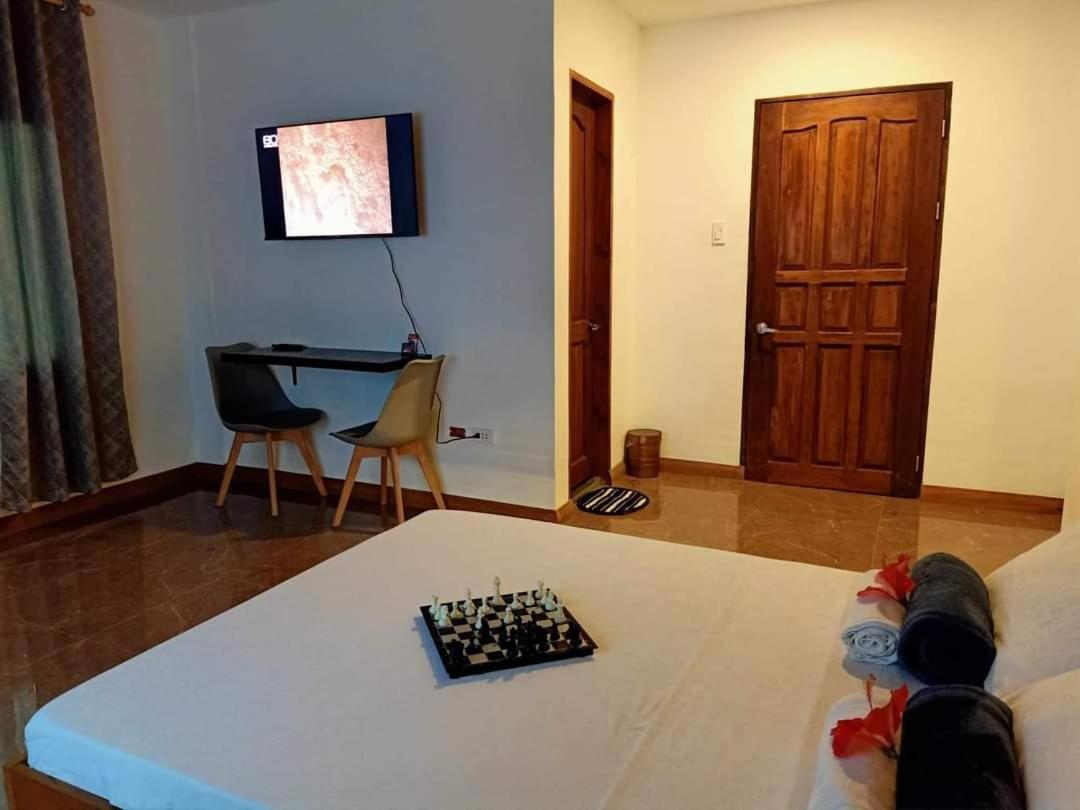 Gbu Loboc River Guesthouse 외부 사진