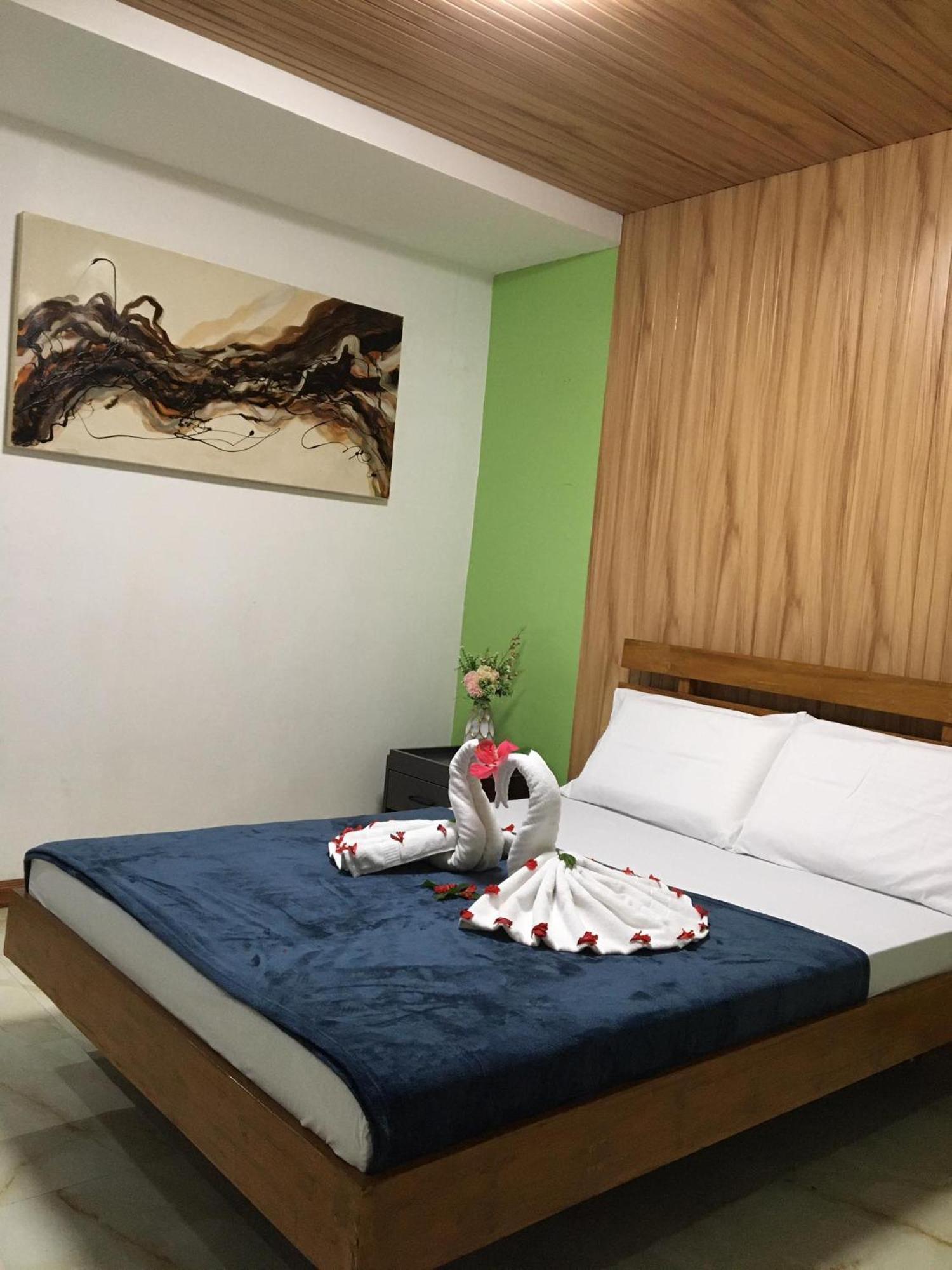 Gbu Loboc River Guesthouse 외부 사진