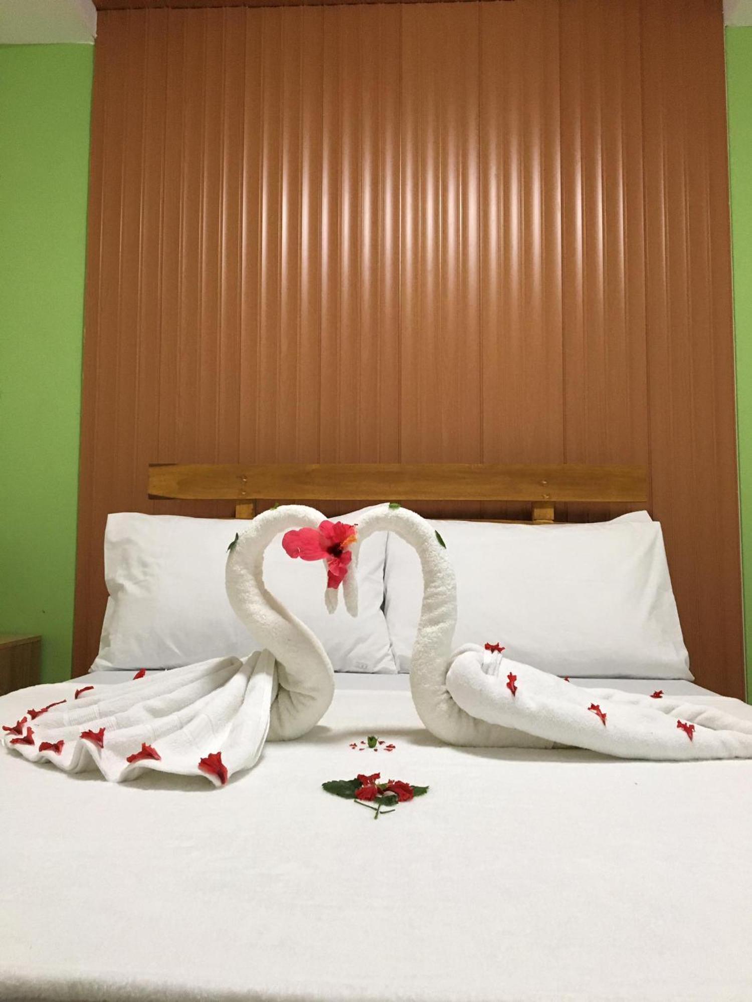 Gbu Loboc River Guesthouse 외부 사진