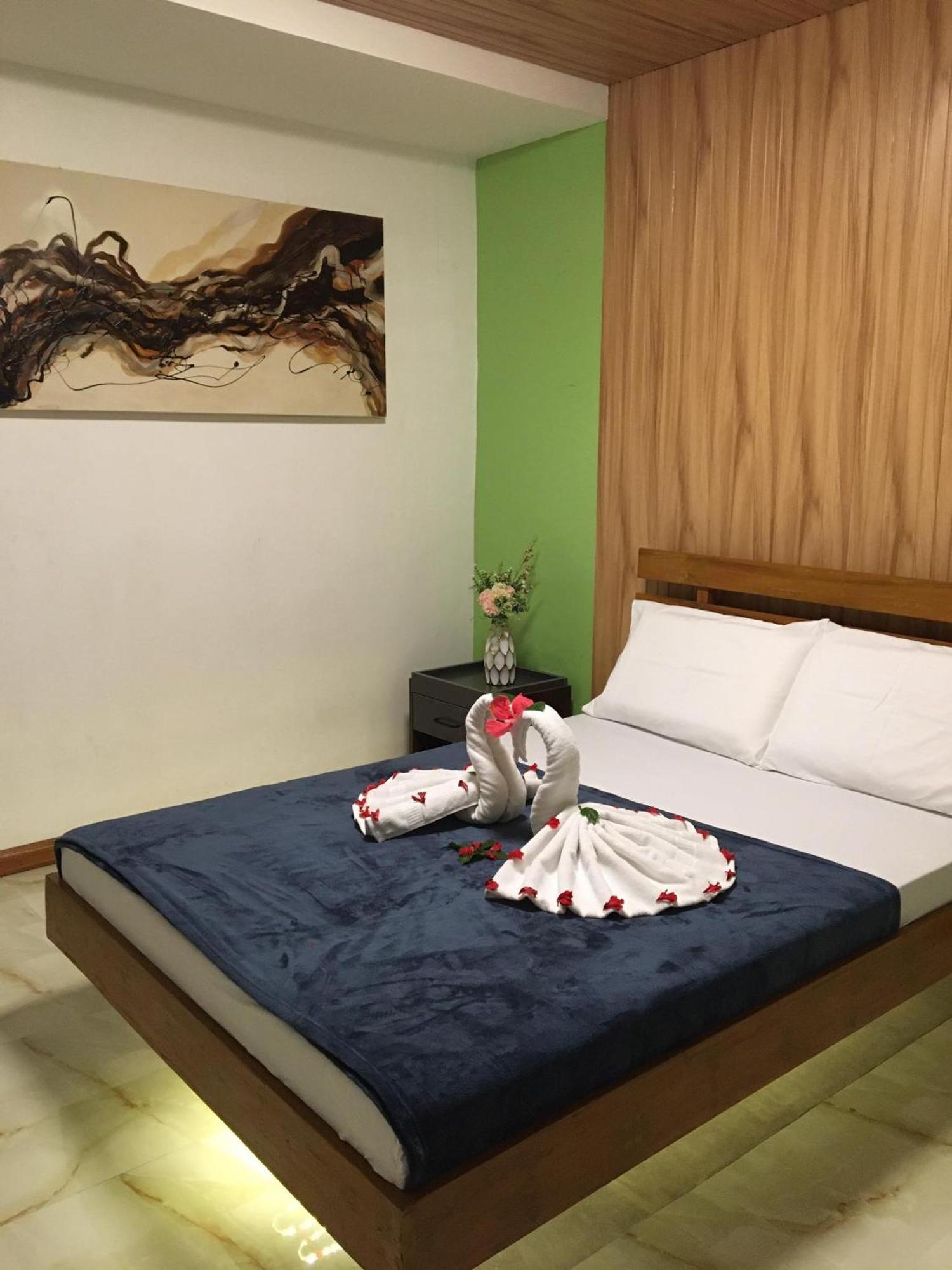 Gbu Loboc River Guesthouse 외부 사진