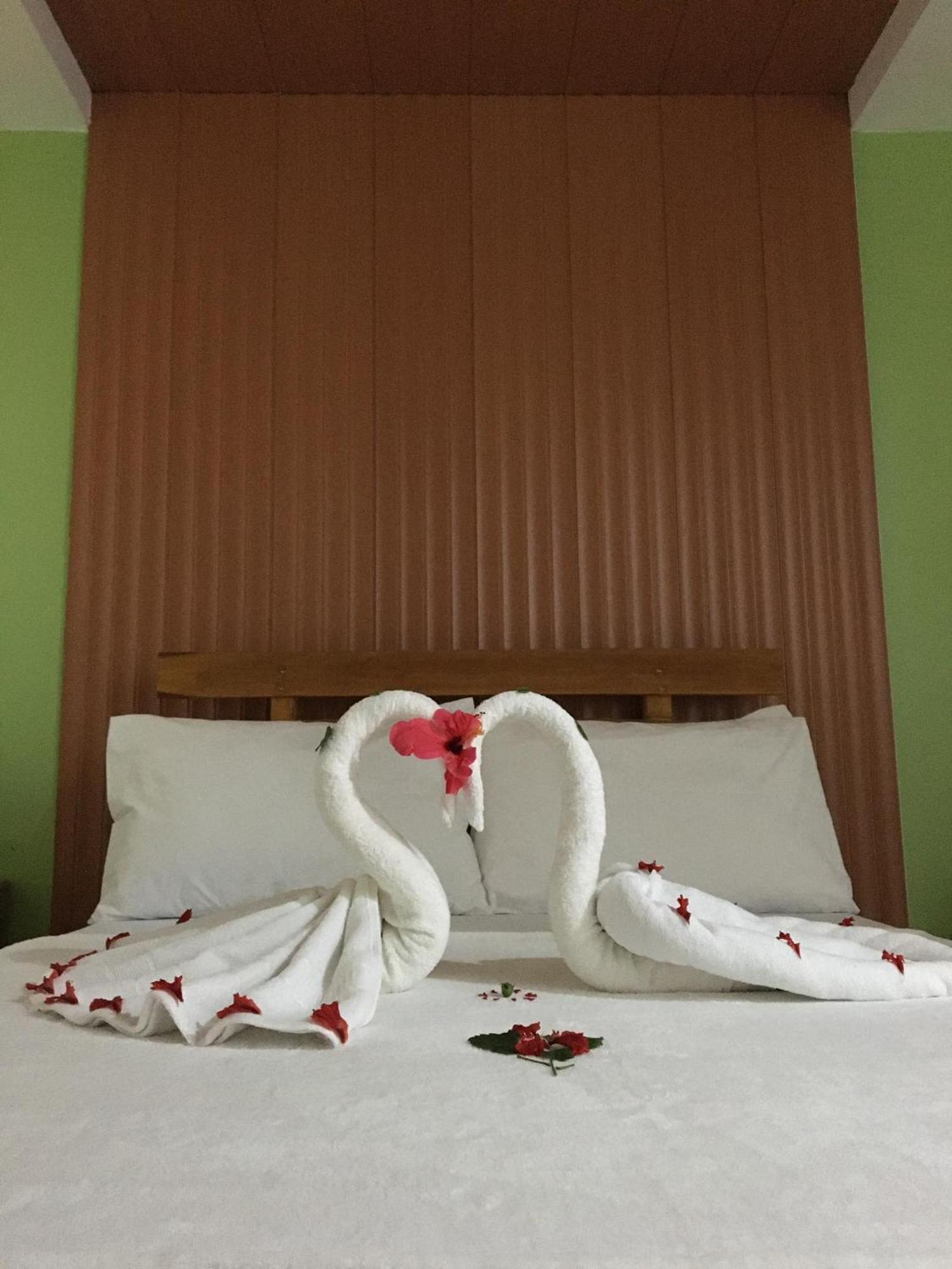 Gbu Loboc River Guesthouse 외부 사진